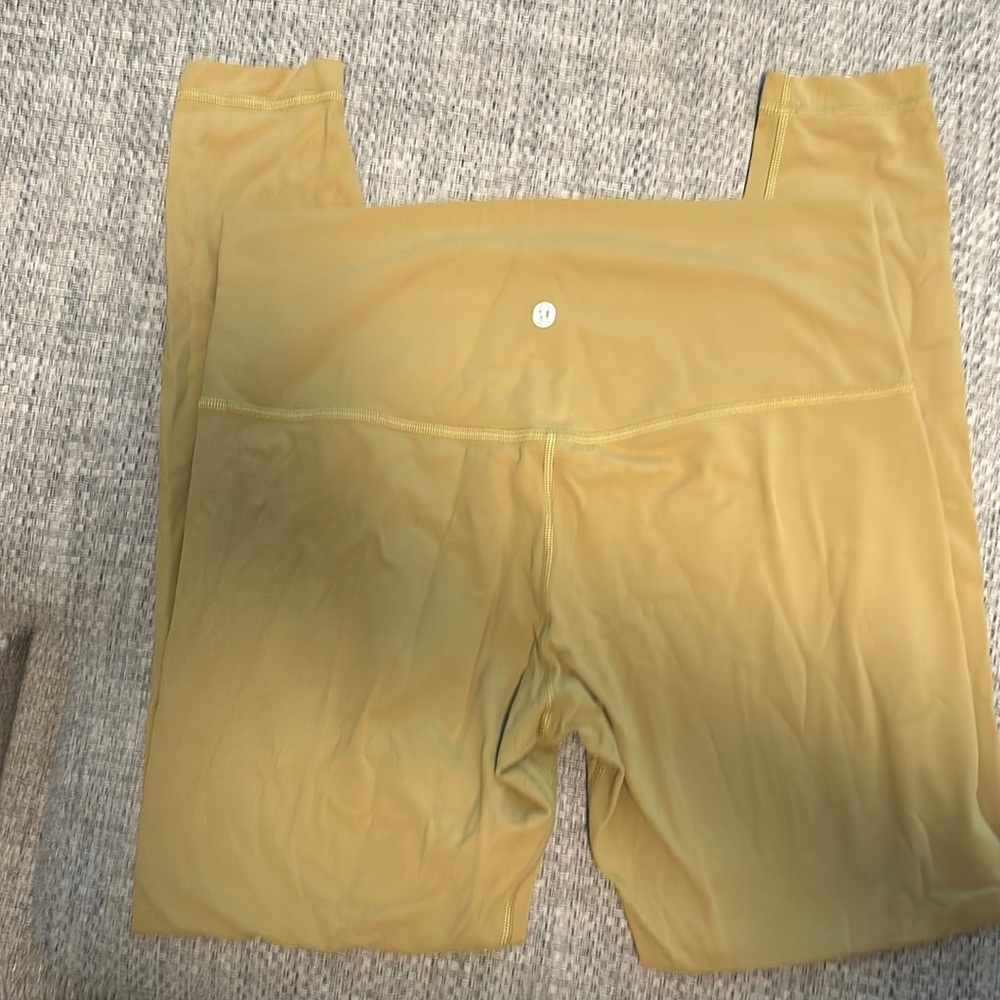 🌟 Embrace Comfort and Style with Lululemon Align High Rust Pant (25”) 🌟